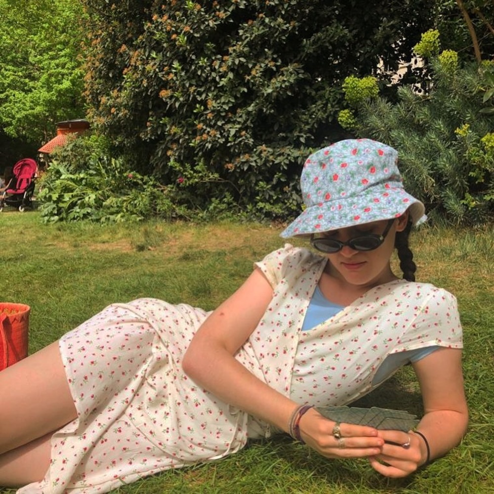 🌸Meet The Super Cool Posher 🌸 - Picture 2 of 7